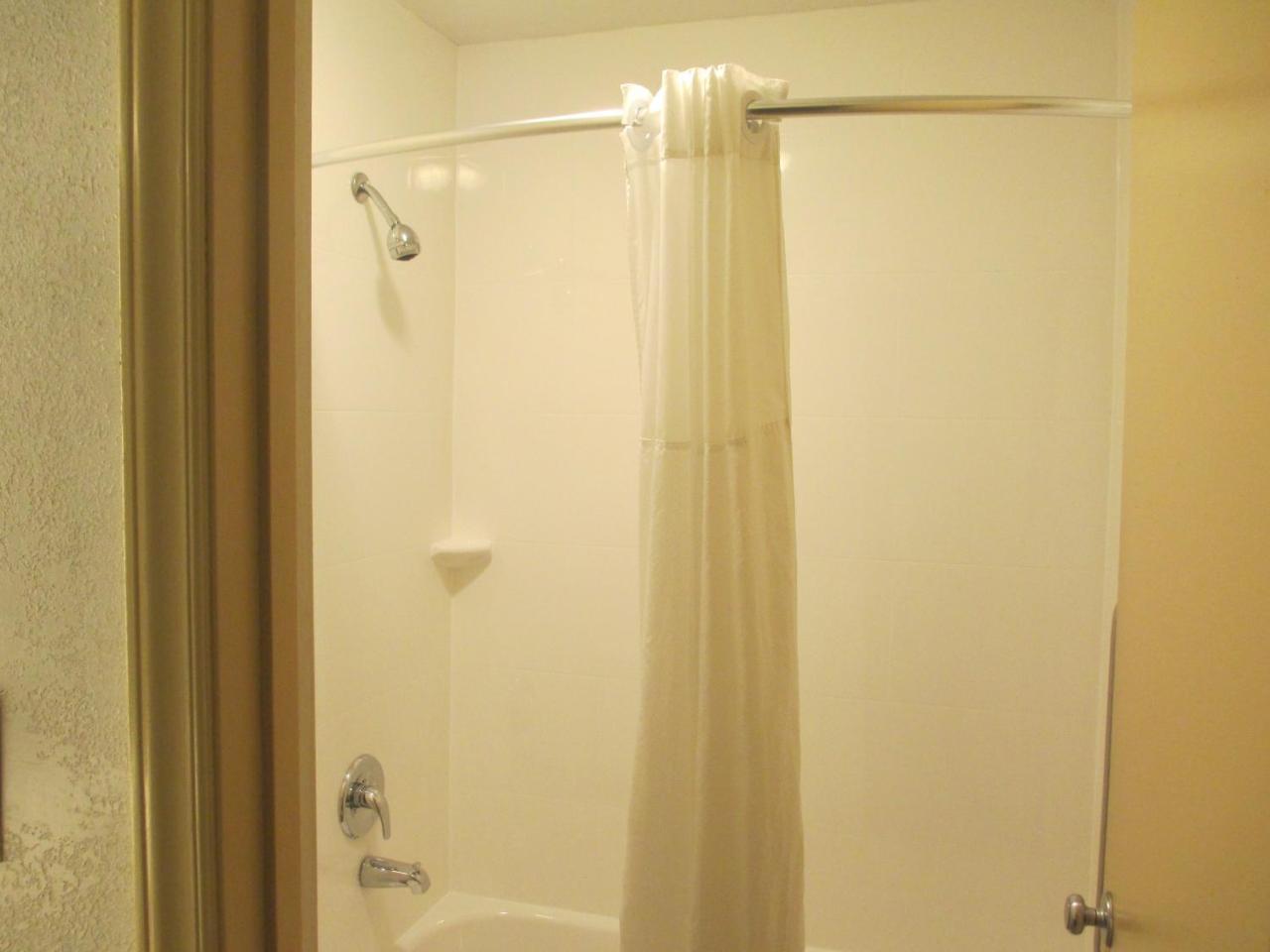 Sunset Inn Northlake Шарлът Екстериор снимка